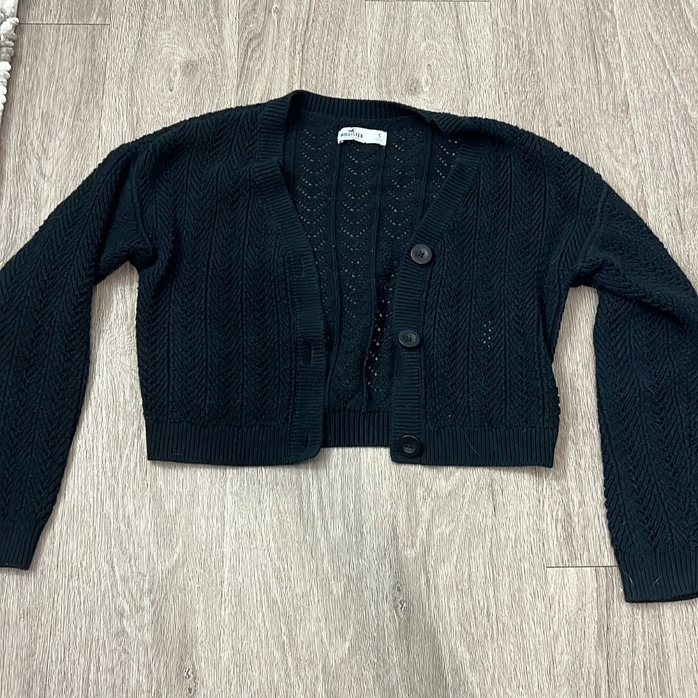 Hollister | button up cardigan